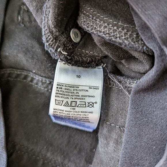 Old Navy Maternity Size 10 Black Super Skinny Rockstar Jeans Full Panel Jegging - Picture 8 of 9